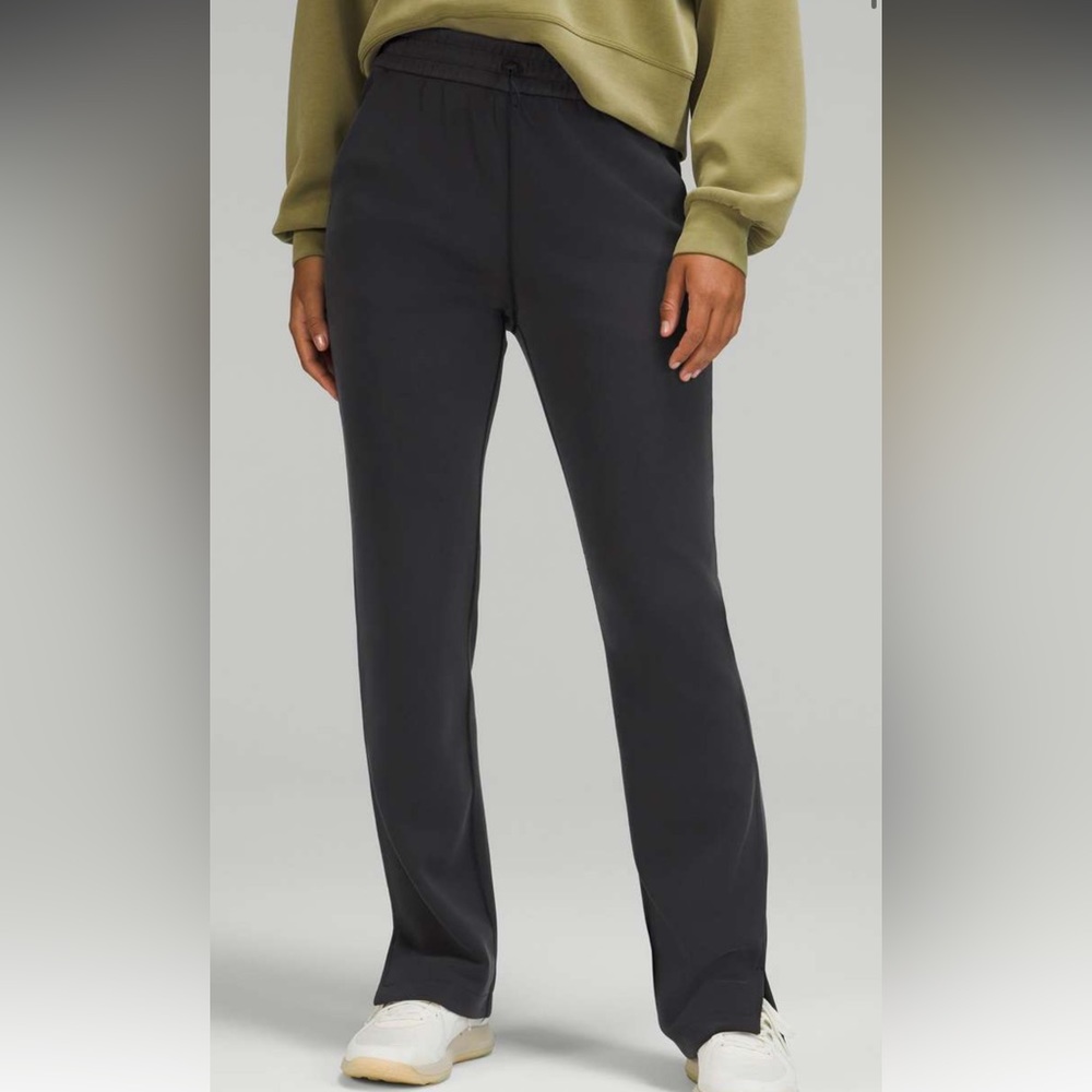 Lululemon Softstreme High Rise split hem sweat pants, 31” inseam, never worn